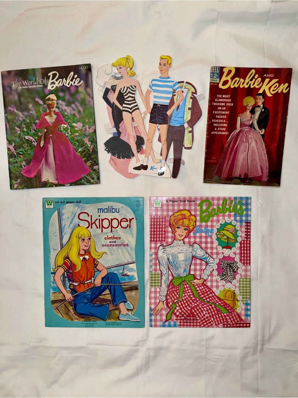 VTG Barbie Collectible Lot World of Barbie Magazine Barbie & Ken Comic Book MORE